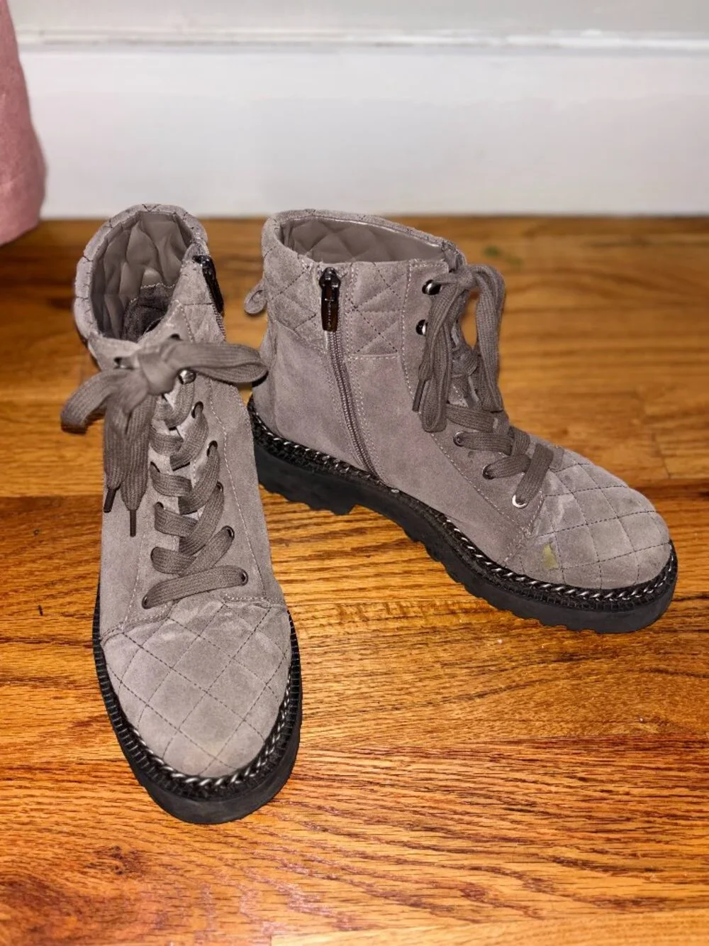 Vince Camuto • Drak Gray Lace Up Suede Boots